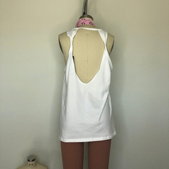 SOUL BY SOULCYCLE Sophie Twist Back Tank Open Back - Picture 2 of 10
